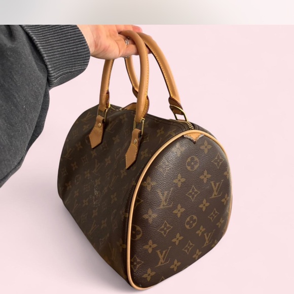 Louis Vuitton Monogram Canvas Satchel with Tan Leather Handles - Picture 3 of 3